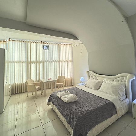 Grand Hotel Gjyshi Qerrexhias المظهر الخارجي الصورة